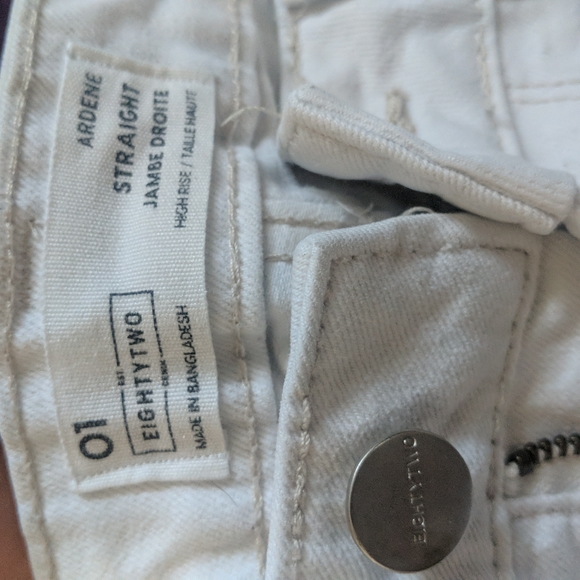 White jeans - Picture 3 of 3